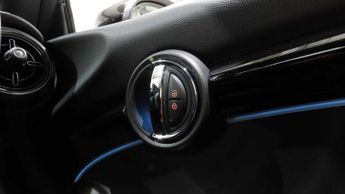 MINI Hatchback Cooper S Level 2