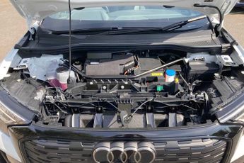 Audi Q4 Black Edition