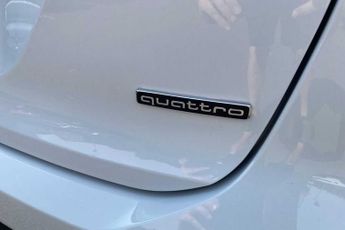 Audi Q4 Black Edition