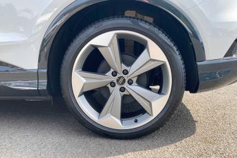 Audi Q4 Black Edition