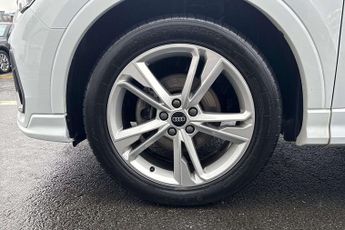 Audi Q3 S Line