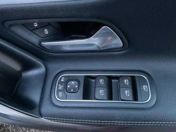 Mercedes-Benz Cla AMG Line