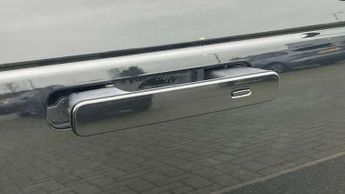 Land Rover Range Rover Velar R-Dynamic SE