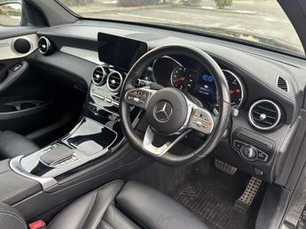 Mercedes-Benz Glc Coupe AMG Line