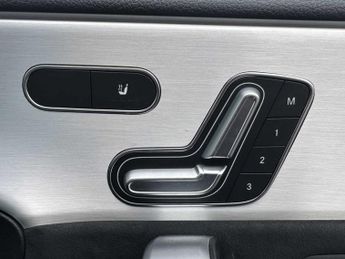 Mercedes-Benz Cla AMG Line