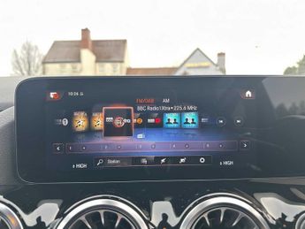 Mercedes-Benz GLA AMG Line