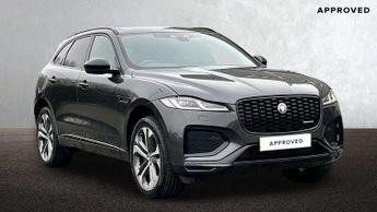 Jaguar F-Pace R-Dynamic HSE Black