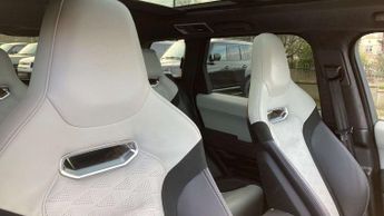 Land Rover Range Rover Sport SVR