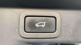 Land Rover Range Rover Sport SVR