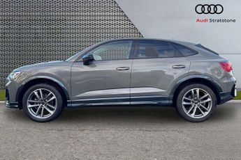 Audi Q3 Black Edition