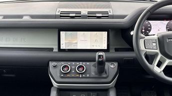 Land Rover Defender SE