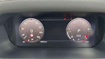 Land Rover Defender SE