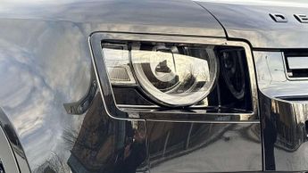 Land Rover Defender SE