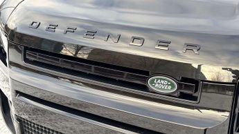 Land Rover Defender SE
