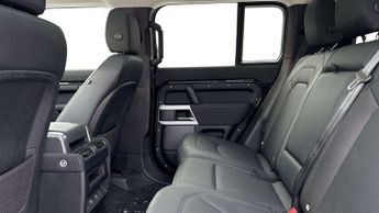 Land Rover Defender SE
