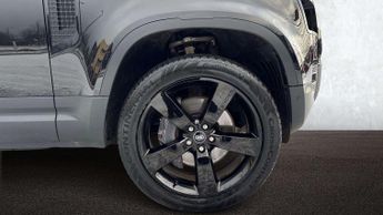 Land Rover Defender SE