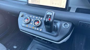Land Rover Defender 110 Diesel SE