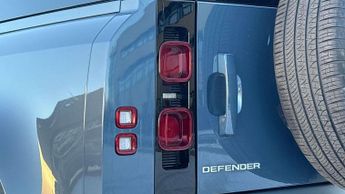 Land Rover Defender 110 Diesel SE