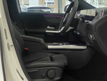 Mercedes-Benz EQA Sport Executive