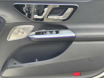 Mercedes-Benz EQE AMG Line Night Edition