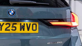 BMW Ix1 Shadow Edition