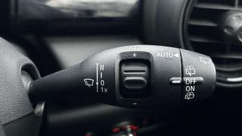 MINI Hatchback Cooper S Level 2