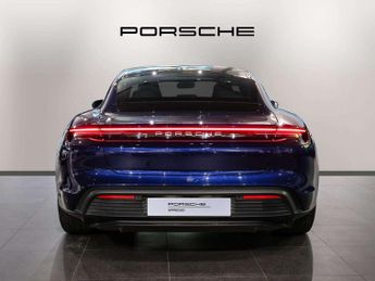 Porsche Taycan 