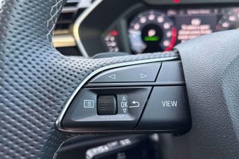 Audi Q3 Black Edition