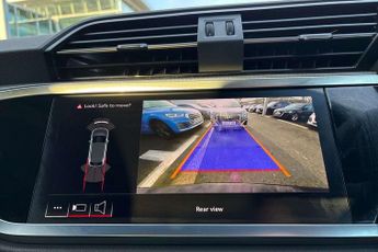 Audi Q3 Black Edition