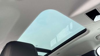 Land Rover Defender XS Edition