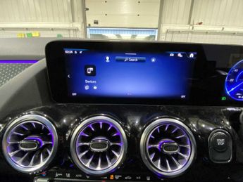 Mercedes-Benz EQA Sport Executive