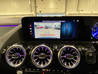 Mercedes-Benz EQA Sport Executive