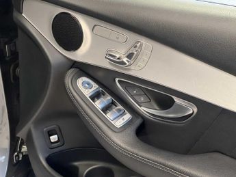 Mercedes-Benz GLC AMG Line