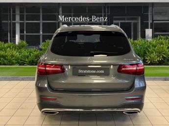 Mercedes-Benz GLC AMG Line
