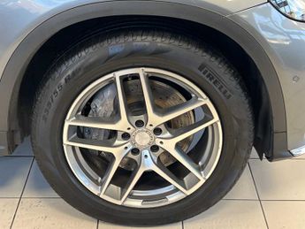 Mercedes-Benz GLC AMG Line