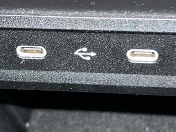 Mercedes-Benz EQA Sport Executive