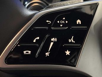 Mercedes-Benz EQA Sport Executive