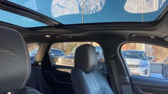 Jaguar F-PACE R-Dynamic Black