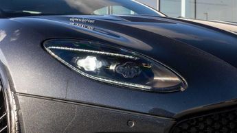 Aston Martin DBS Volante
