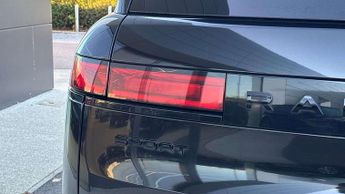 Land Rover Range Rover Sport First Edition