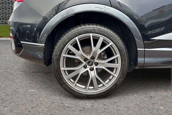 Audi Q3 Black Edition