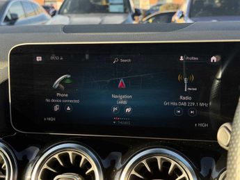 Mercedes-Benz GLA AMG Line