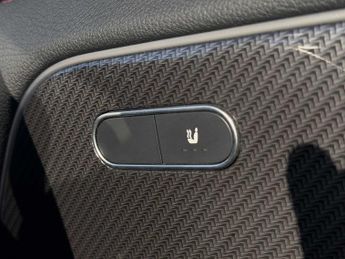 Mercedes-Benz GLA AMG Line