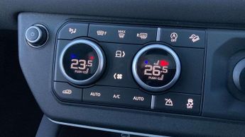 Land Rover Defender SE