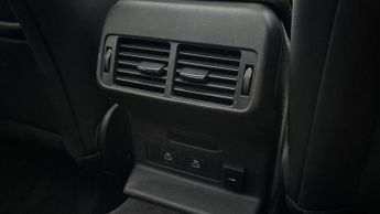 Land Rover Range Rover Velar Dynamic SE