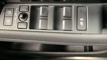 Land Rover Range Rover Evoque R-Dynamic S