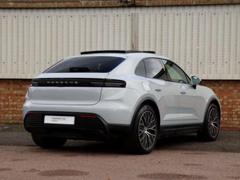 Porsche Macan 