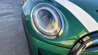 MINI Hatchback Cooper S Level 2