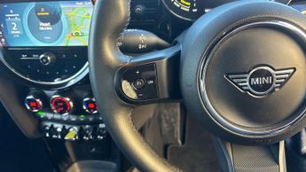 MINI Hatchback Cooper S Level 2