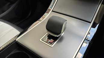 Land Rover Range Rover Evoque Dynamic SE